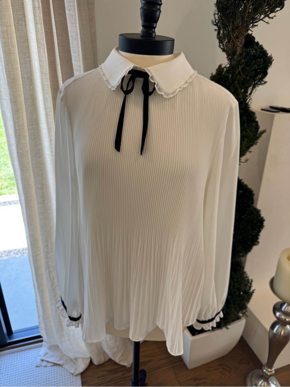 Ted Baker Ivory Pleated Blouse with Black Ribbon Tie - Size 5 (XL)